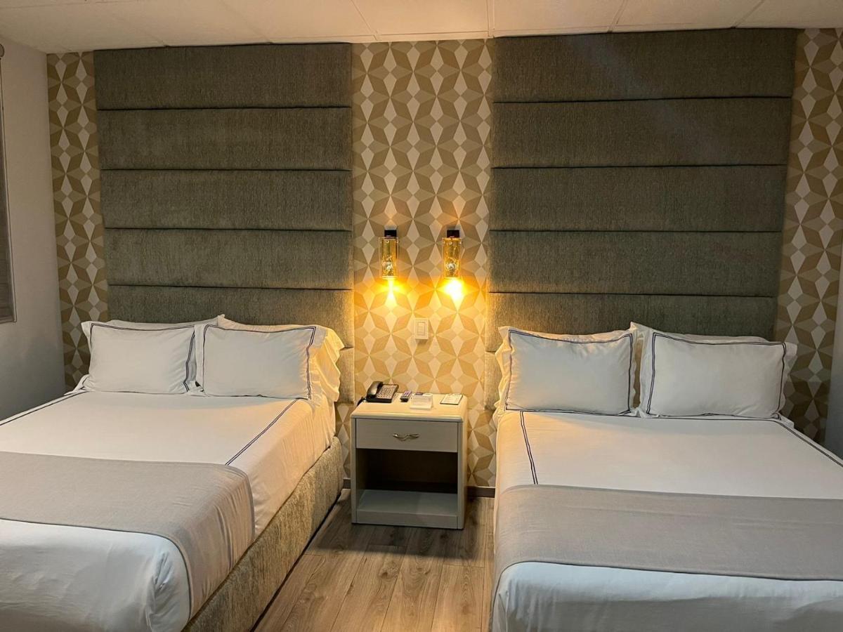 Hotel Posada San Antonio レイノサ エクステリア 写真